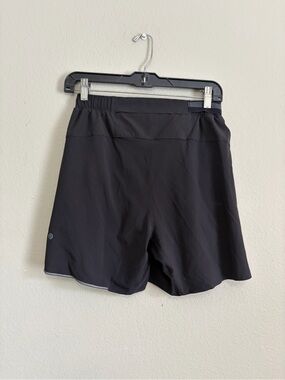 Lululemon Men’s  Fast and Free Lined Short 6" Ripstop Black size small running